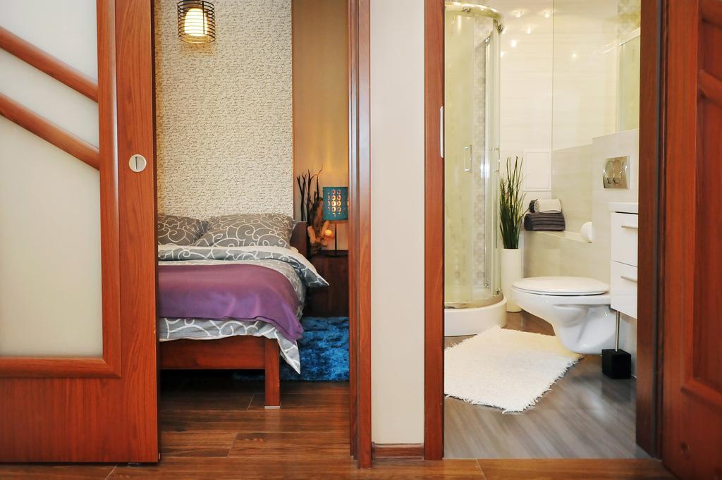 Apartament Numer 5 우스트르치키 돌네 객실 사진